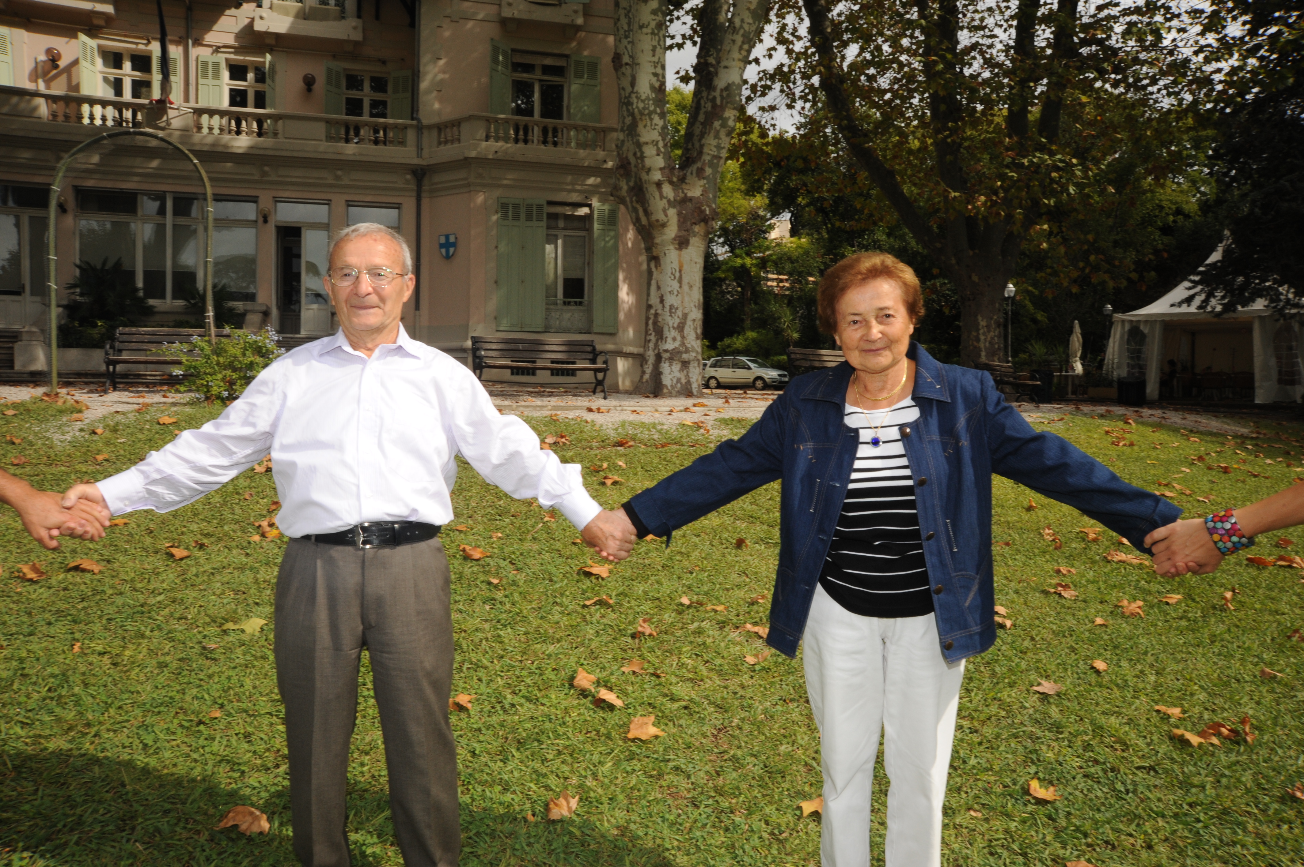 Free HTML5 Bootstrap Template by FreeHTML5.co